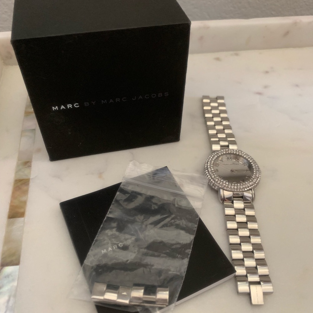 Marc Jacobs watch preowned